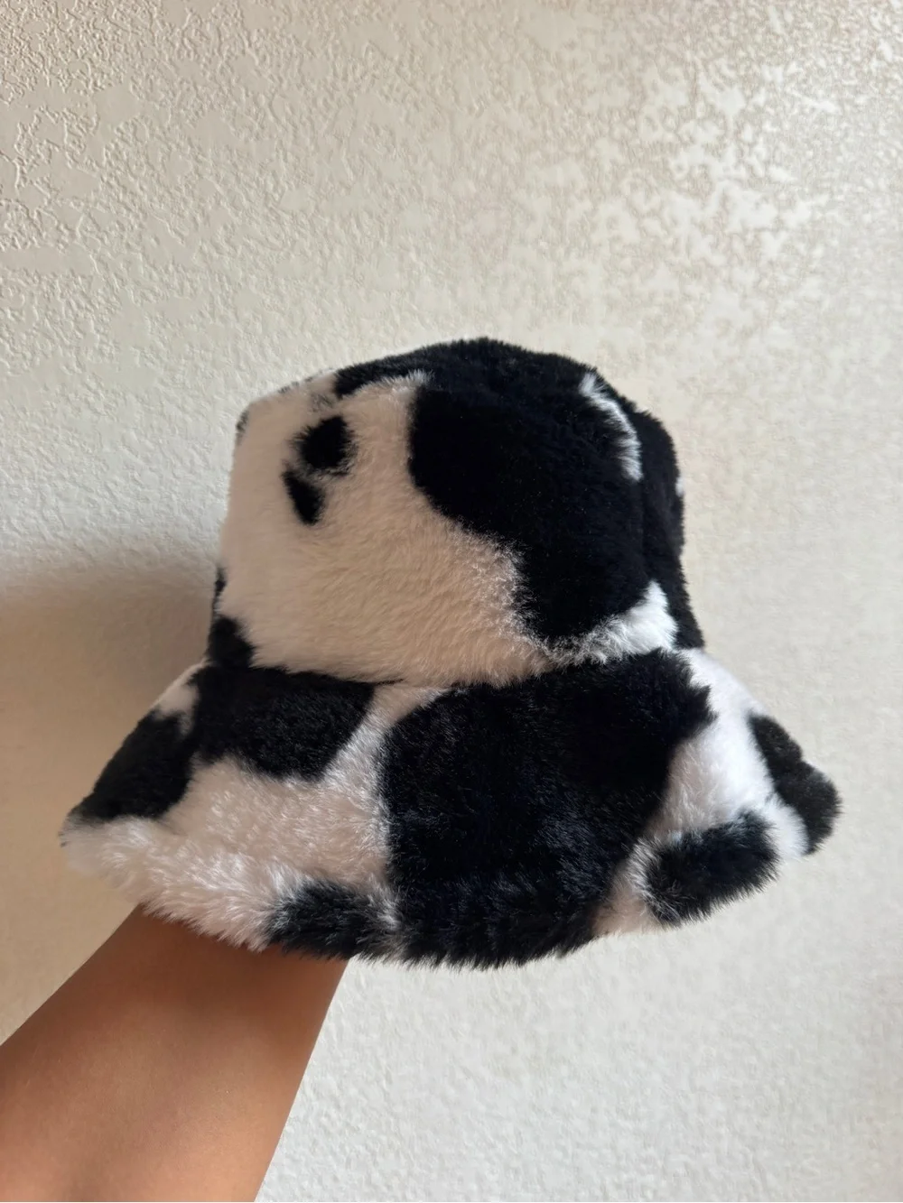 Faux Fur Cow Print Bucket Hat - Black & White